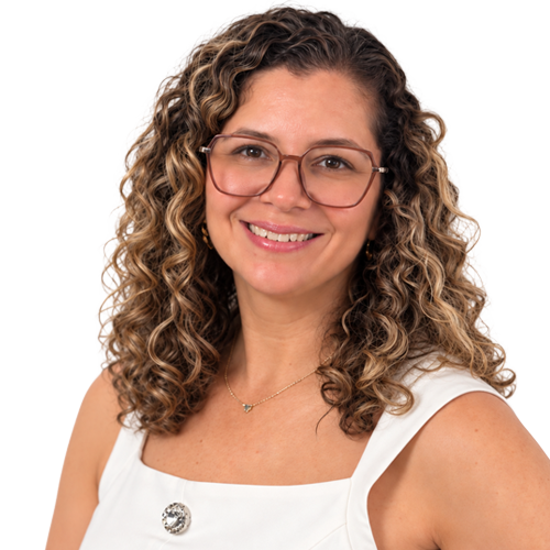 Laura Nieves